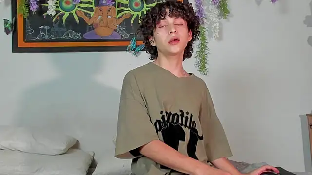 Cherry boy 18 online show from March 12, 2025, 2:09 am