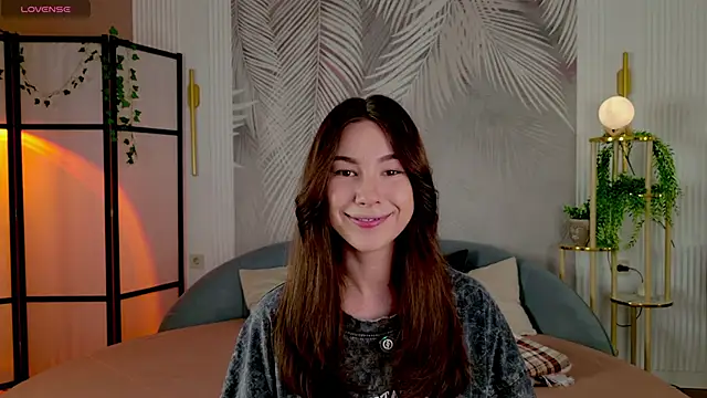 Marie Diaze online show from June 2, 2026, 5:09 am