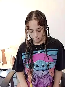 Natalia Suarez online show from February 27, 2026, 1:49 am