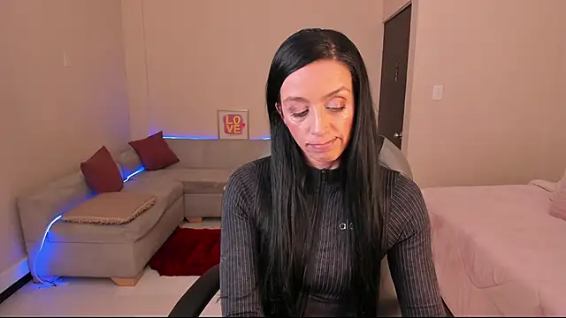 Snapshot of Kristen_Garner chatting on June 12, 2026, 8:30 pm Kristen Garner online show from June 12, 2026, 8:30 pm