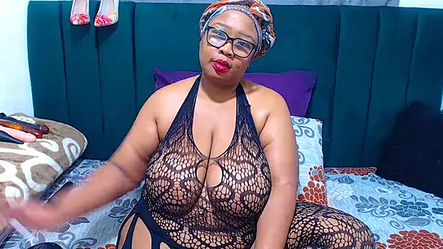 PASION THUNDERX23 online show from June 19, 2026, 11:08 pm