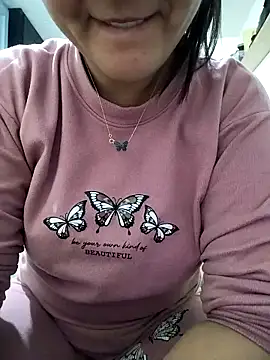 lolo890 online show from February 13, 2026, 1:40 pm