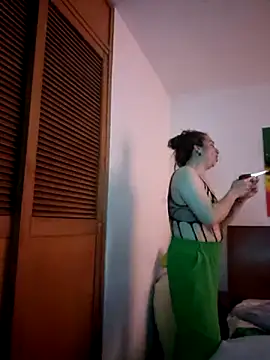 Yashira Jaziri online show from January 14, 2026, 5:07 pm