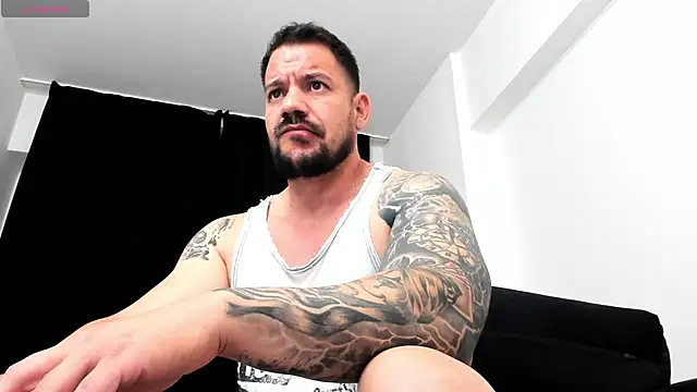 musclemonster31 online show from September 30, 2025, 2:00 pm