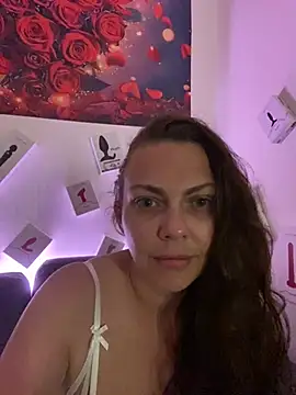 LEAsquirt91 online show from July 25, 2026, 5:43 pm