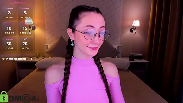 Snapshot of Lexi_Split chatting on May 10, 2026, 2:06 am Lexi Split online show from May 10, 2026, 2:06 am