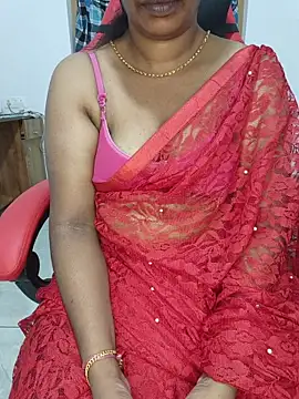 Snapshot of Malluivaniya chatting on December 2, 2025, 6:25 pm Malluivaniya online show from December 2, 2025, 6:25 pm