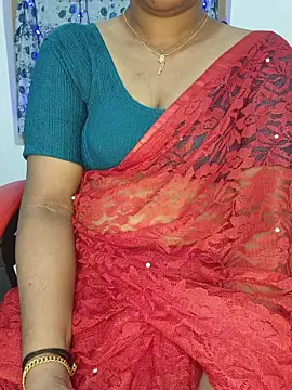 Snapshot of Malluivaniya chatting on June 14, 2026, 5:48 pm Malluivaniya online show from June 14, 2026, 5:48 pm
