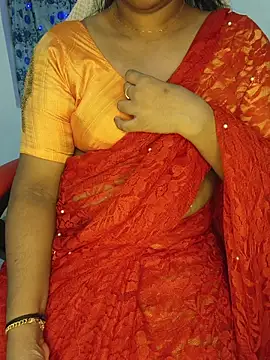 Snapshot of Malluivaniya chatting on July 7, 2026, 6:16 am Malluivaniya online show from July 7, 2026, 6:16 am