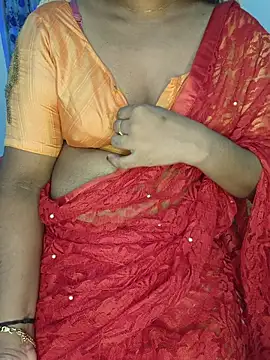 Snapshot of Malluivaniya chatting on July 7, 2026, 6:47 am Malluivaniya online show from July 7, 2026, 6:47 am