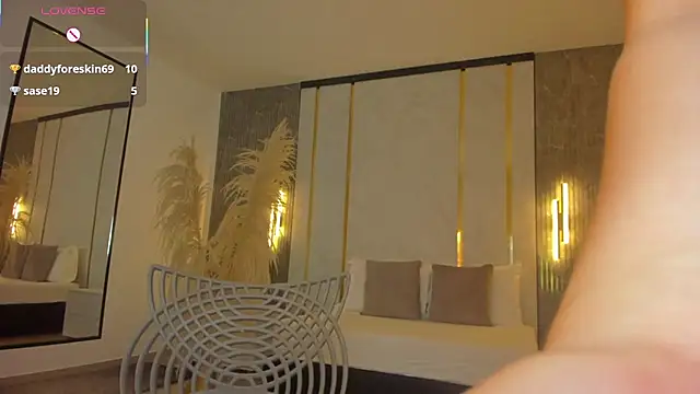 riley sierra online show from October 22, 2025, 12:49 pm