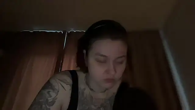 Snapshot of Isabel-Bailey chatting on July 1, 2026, 9:36 pm Isabel-Bailey online show from July 1, 2026, 9:36 pm