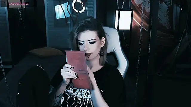 Noah ElmerX online show from December 3, 2024, 2:49 pm