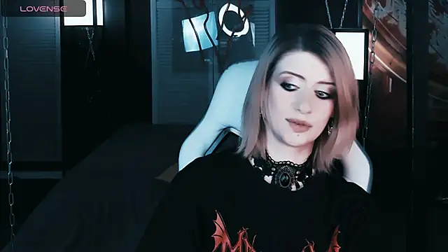 Noah ElmerX online show from December 4, 2024, 7:01 pm