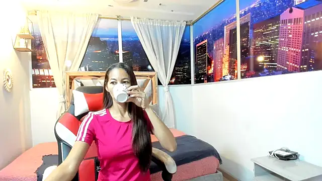 Snapshot of Rosalinda_Cortez chatting on January 20, 2025, 12:49 pm Rosalinda Cortez online show from January 20, 2025, 12:49 pm