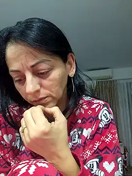 bruneta sexy23 online show from December 20, 2025, 9:00 pm