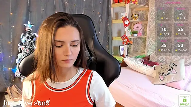 Michel Momsen online show from January 13, 2025, 1:28 pm