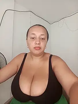 Miss-boobs online show from January 5, 2025, 4:27 pm
