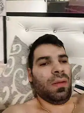 Snapshot of J0nyhson chatting on January 29, 2025, 6:12 am J0nyhson online show from January 29, 2025, 6:12 am