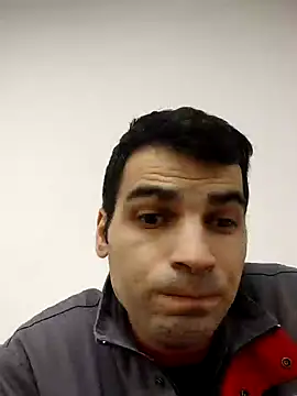 Snapshot of J0nyhson chatting on January 31, 2025, 7:40 pm J0nyhson online show from January 31, 2025, 7:40 pm