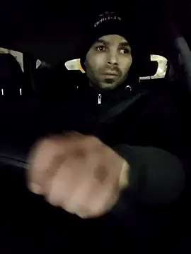 Snapshot of J0nyhson chatting on February 26, 2025, 10:09 pm J0nyhson online show from February 26, 2025, 10:09 pm