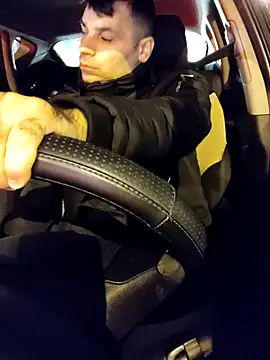 J0nyhson online show from December 3, 2025, 4:42 am