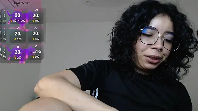 Putaku San online show from October 7, 2025, 3:58 am