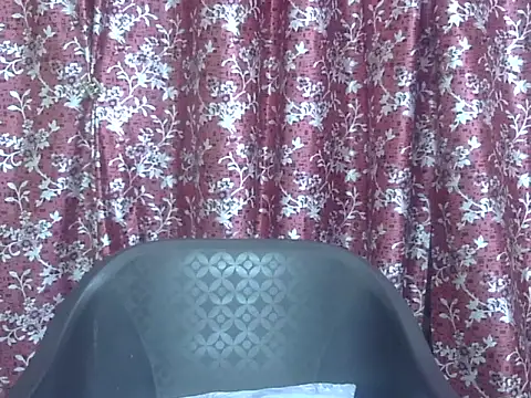 Snapshot of Lusty_Wife1 chatting on May 2, 2026, 7:08 pm Lusty Wife1 online show from May 2, 2026, 7:08 pm