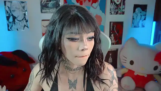 Deadly Doll online show from September 27, 2025, 8:36 pm