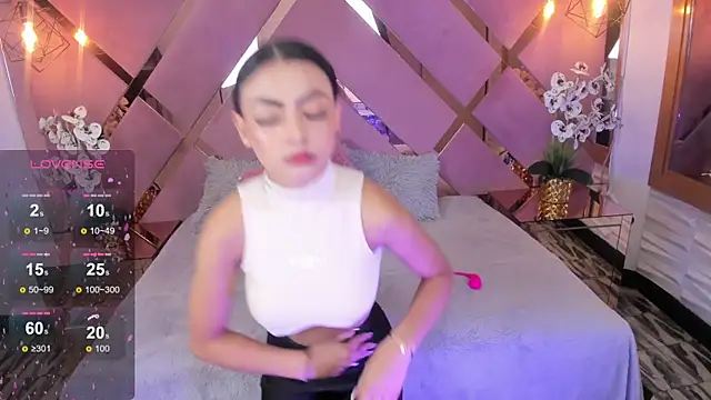 Snapshot of SHANONCLARK chatting on January 31, 2025, 7:18 pm SHANONCLARK online show from January 31, 2025, 7:18 pm