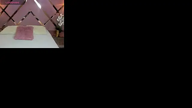 Snapshot of SHANONCLARK chatting on March 12, 2025, 7:17 pm SHANONCLARK online show from March 12, 2025, 7:17 pm