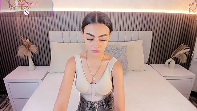 Snapshot of SHANONCLARK chatting on October 3, 2025, 7:11 pm SHANONCLARK online show from October 3, 2025, 7:11 pm