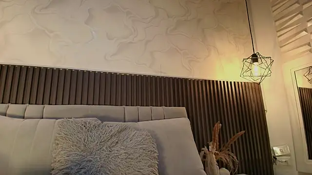 SHANONCLARK online show from March 19, 2026, 7:07 pm