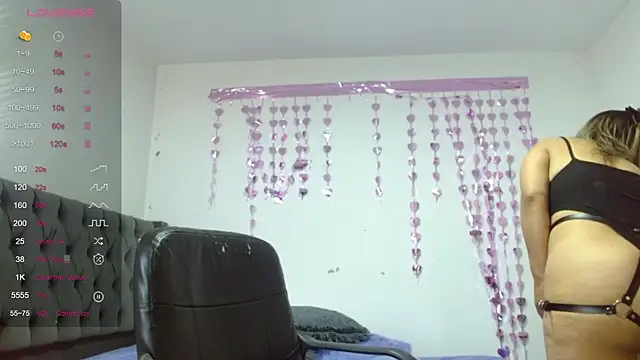 Lady  Pink online show from January 24, 2025, 9:15 pm