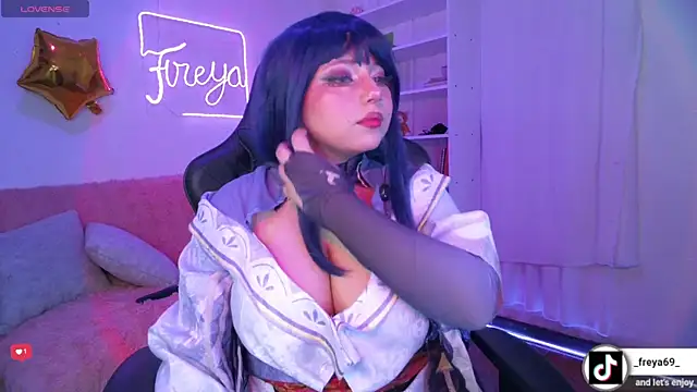 Sweet freya1 online show from July 24, 2026, 1:58 am
