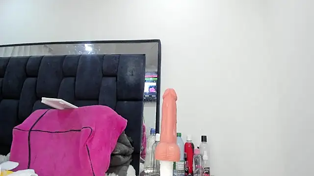 Snapshot of AntonelaNeri chatting on February 16, 2026, 2:13 pm AntonelaNeri online show from February 16, 2026, 2:13 pm