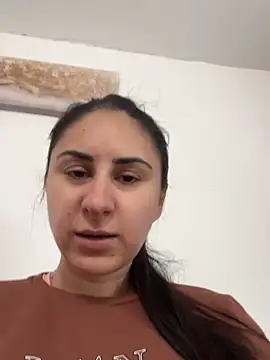 Snapshot of JenniferEdith chatting on March 8, 2026, 9:35 am JenniferEdith online show from March 8, 2026, 9:35 am