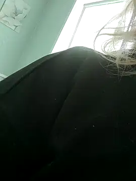 Linda Gregory online show from March 19, 2025, 10:11 am