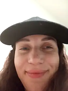 Linda Gregory online show from April 6, 2026, 11:27 pm