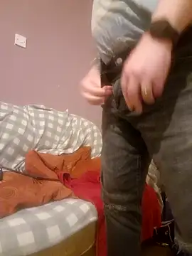 FriendlyDave online show from February 15, 2025, 11:03 pm