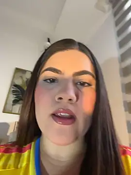 Snapshot of Valenhill@xh chatting on July 3, 2026, 12:33 pm Valenhillxh online show from July 3, 2026, 12:33 pm