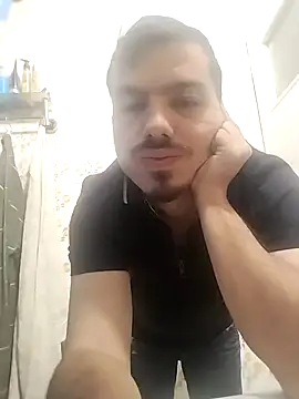 Tsabi online show from May 6, 2026, 3:39 pm