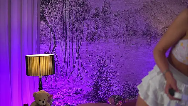 YamiraKim online show from February 2, 2026, 7:23 pm