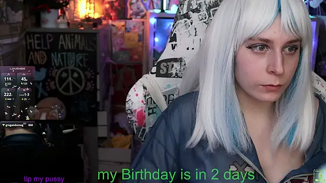 ShiroiFubuki online show from February 18, 2025, 8:25 pm