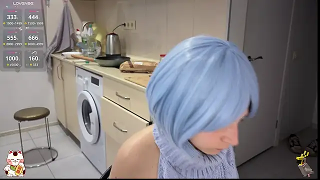 ShiroiFubuki online show from October 5, 2025, 6:17 pm