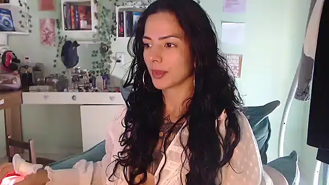 BeellyDance online show from March 12, 2026, 4:57 pm