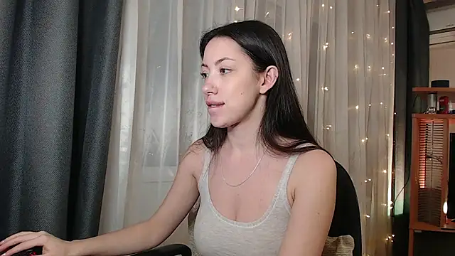 coca cola1 online show from December 5, 2024, 3:06 pm