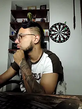 Andrew slick online show from November 17, 2025, 4:51 am