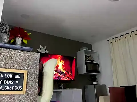 sebastiangrey06 online show from January 14, 2026, 10:32 am