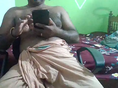 Snapshot of Sanjaymartin29 chatting on May 9, 2026, 12:49 am Sanjaymartin29 online show from May 9, 2026, 12:49 am